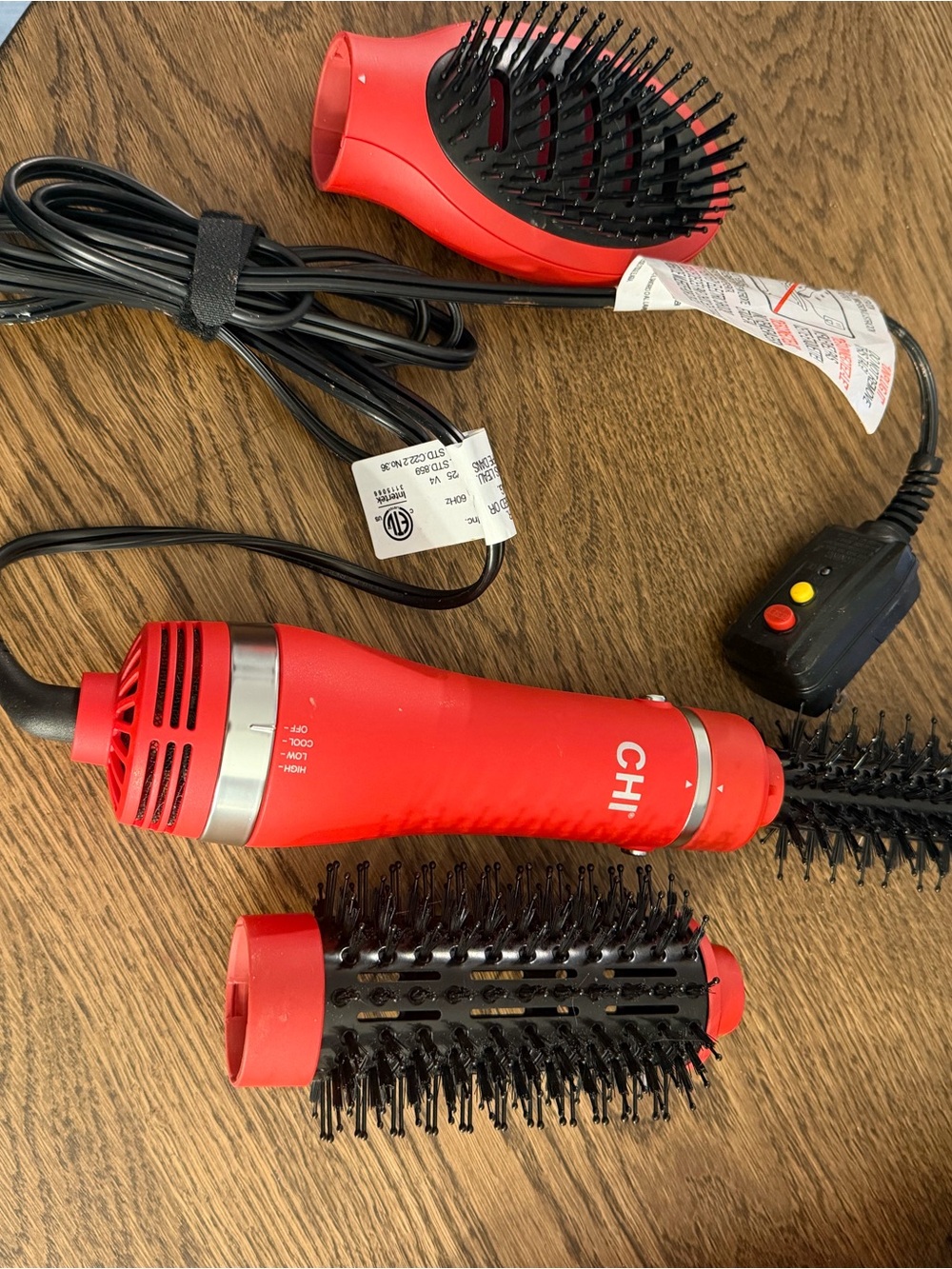 CHI Round 3-In-1 Blowout Brush Dryer